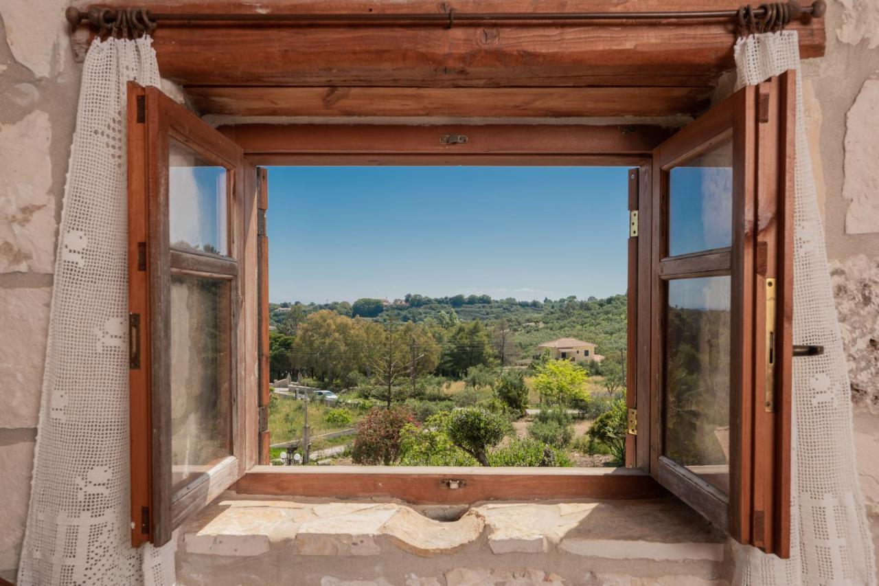 Gerakomylos Stone House Vasilikos  Bagian luar foto