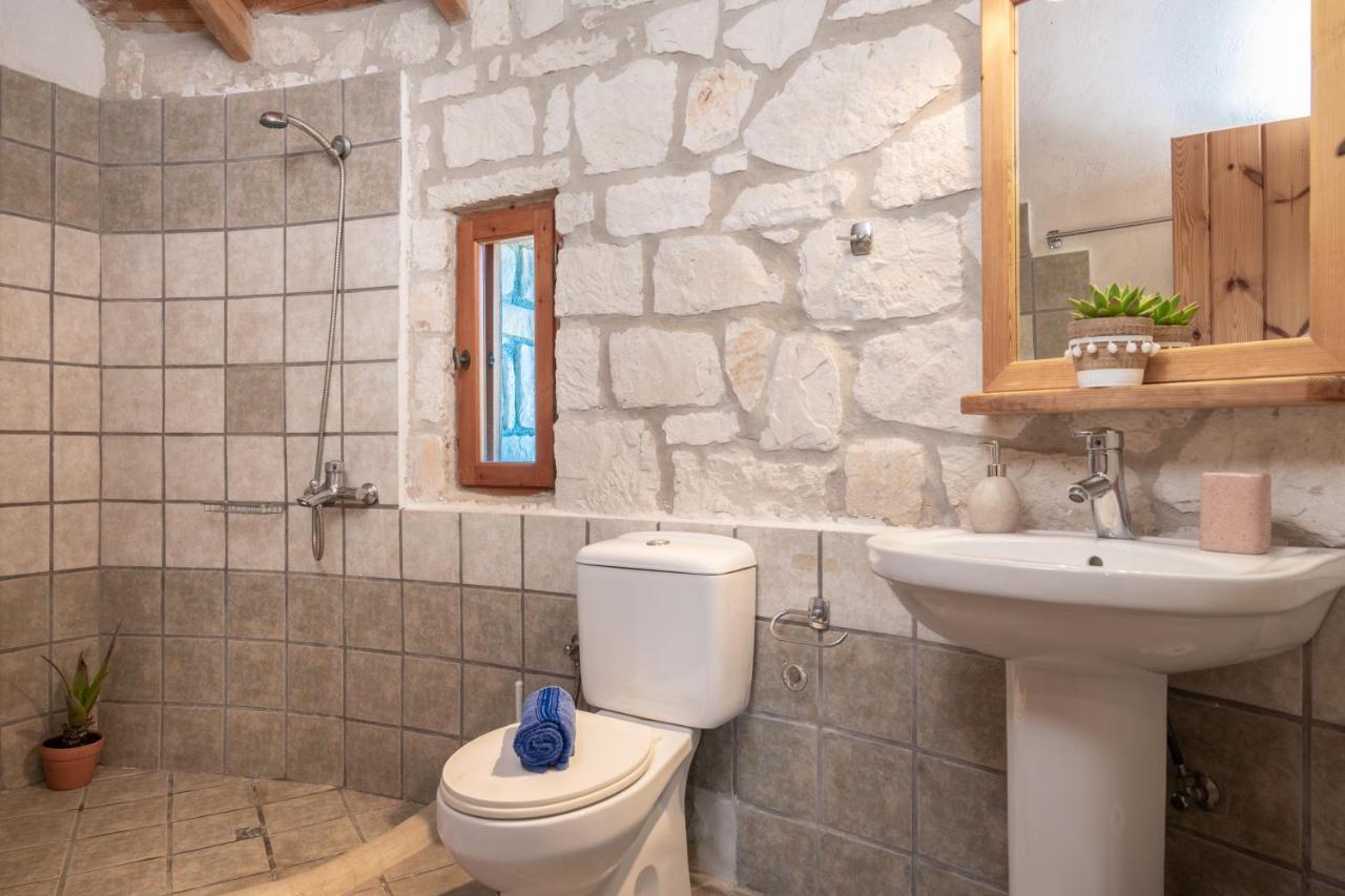 Gerakomylos Stone House Vasilikos  Bagian luar foto