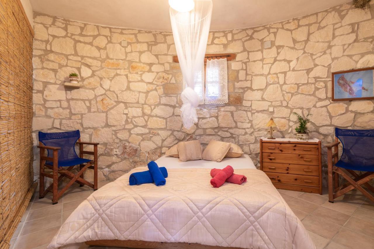 Gerakomylos Stone House Vasilikos  Bagian luar foto